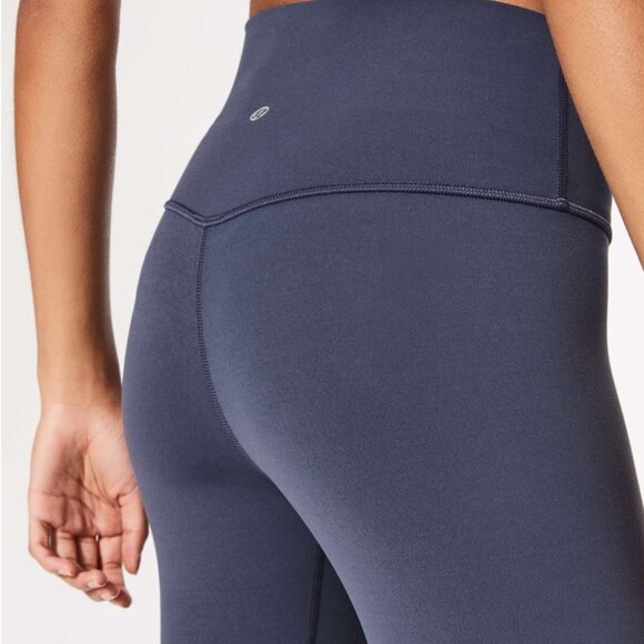 ⬇️ Lululemon Align Crop (19") Shadow Blue Size 8 - Picture 5 of 11